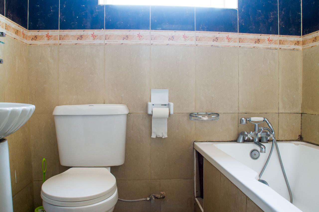 Arua Desert Breeze Hotel מראה חיצוני תמונה